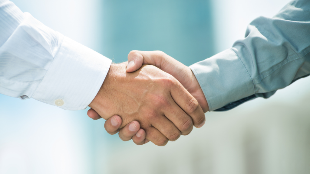 Belago anuncia parceria com plataforma de ensino tech Refatorando